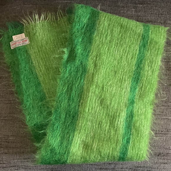Mohair Wool Vintage Made in England Oblong Scarf Green Unisex - Picture 3 of 6